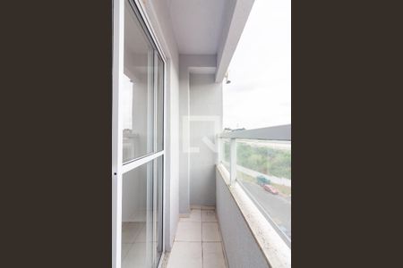 Sacada de apartamento para alugar com 2 quartos, 47m² em Piratininga, Osasco