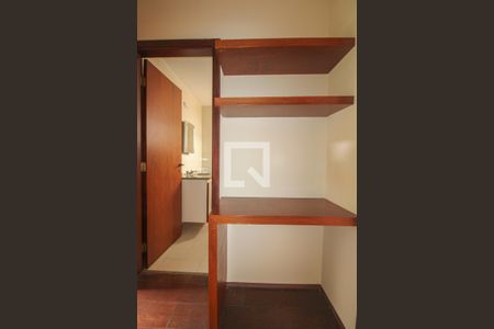 Quarto 1 de apartamento para alugar com 3 quartos, 110m² em Jardim das Paineiras, Campinas