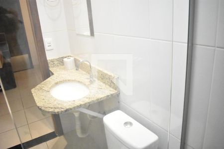 Banheiro de apartamento para alugar com 2 quartos, 37m² em Riacho 1, Brasília