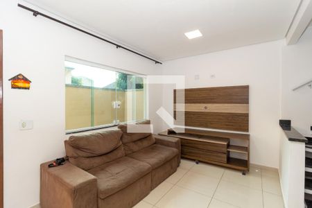 Sala de casa de condomínio para alugar com 3 quartos, 110m² em Vila Moreira, São Paulo