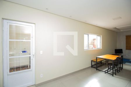 Sala/Cozinha de casa à venda com 2 quartos, 200m² em Sagrada Família, Belo Horizonte