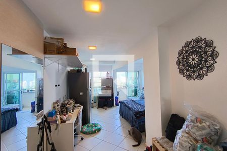 Sala/Quarto de apartamento à venda com 1 quarto, 36m² em Barra da Tijuca, Rio de Janeiro