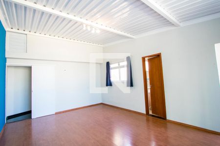 Sala 2 de apartamento à venda com 2 quartos, 76m² em Pinheirinho, Santo André