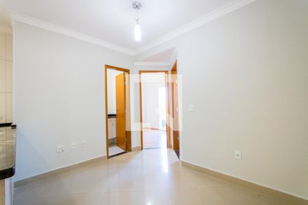 Sala 1 de apartamento à venda com 2 quartos, 76m² em Pinheirinho, Santo André