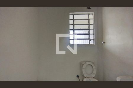 Apartamento à venda com 73m², 2 quartos e sem vaga Apartamento à venda com 73m², 2 quartos e sem vagaBanheiro