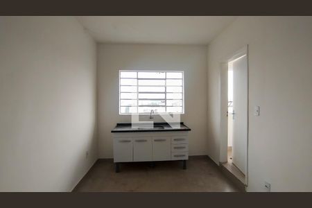 Apartamento à venda com 73m², 2 quartos e sem vaga Apartamento à venda com 73m², 2 quartos e sem vagaCozinha