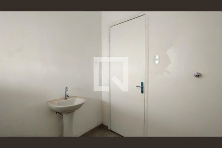 Apartamento à venda com 73m², 2 quartos e sem vaga Apartamento à venda com 73m², 2 quartos e sem vagaBanheiro