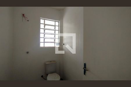 Apartamento à venda com 63m², 1 quarto e sem vaga Apartamento à venda com 63m², 1 quarto e sem vagaBanheiro