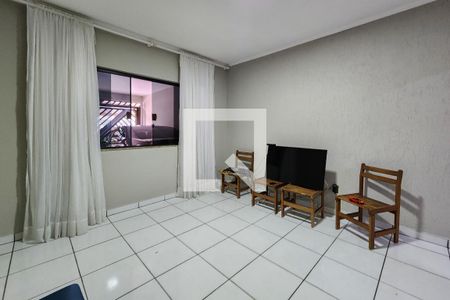Sala de casa para alugar com 3 quartos, 180m² em Montanhão, São Bernardo do Campo
