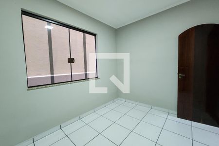 Quarto 1 de casa para alugar com 3 quartos, 180m² em Montanhão, São Bernardo do Campo