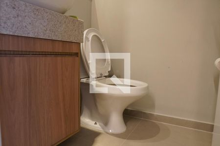 Lavabo de apartamento à venda com 2 quartos, 69m² em Pinheiros, São Paulo