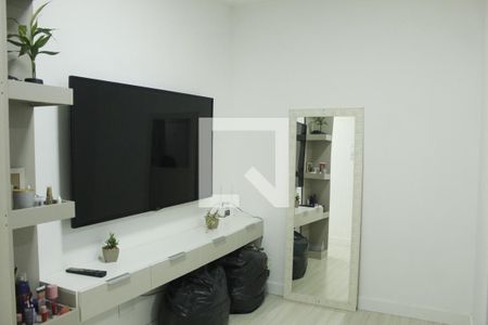 Sala de apartamento para alugar com 2 quartos, 41m² em Sumaré, Alvorada