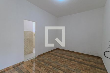 Sala de casa para alugar com 1 quarto, 40m² em Quintino Bocaiúva, Rio de Janeiro