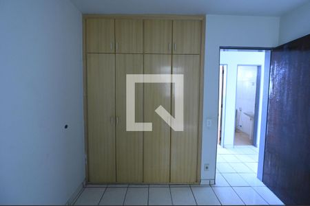 Quarto de apartamento para alugar com 2 quartos, 80m² em Jardim Goiás, Goiânia