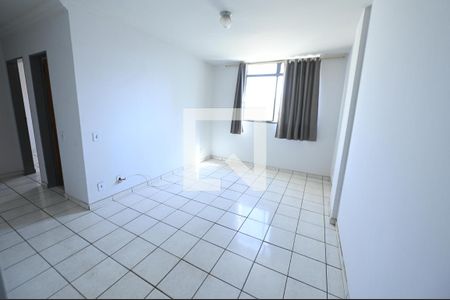 Sala de apartamento para alugar com 2 quartos, 80m² em Jardim Goiás, Goiânia