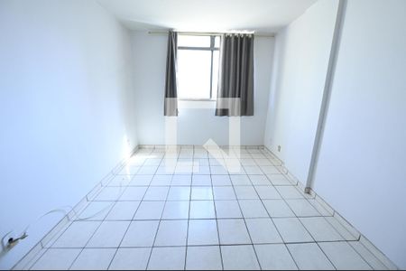 Sala de apartamento para alugar com 2 quartos, 80m² em Jardim Goiás, Goiânia