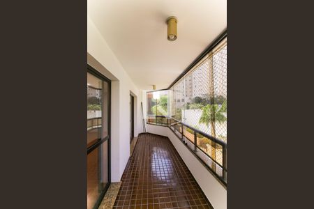 Varanda da Sala de apartamento à venda com 4 quartos, 163m² em Vila Suzana, São Paulo