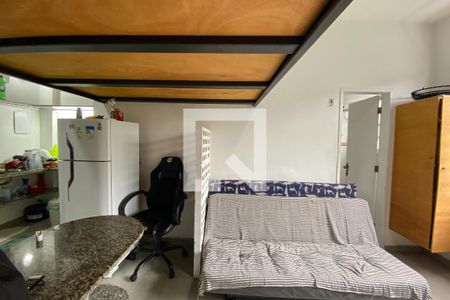 Sala/Quarto de kitnet/studio à venda com 1 quarto, 30m² em Catete, Rio de Janeiro