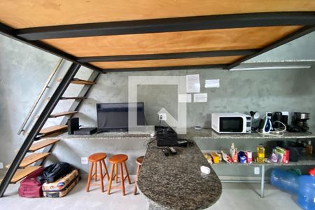 Sala/Quarto de kitnet/studio à venda com 1 quarto, 30m² em Catete, Rio de Janeiro