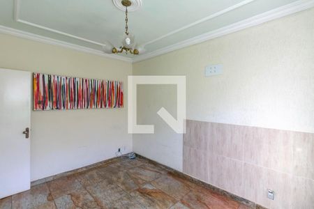 Quarto 3 de casa para alugar com 3 quartos, 160m² em Sagrada Família, Belo Horizonte