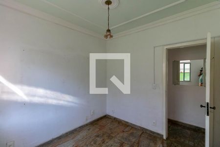 Quarto 1 de casa para alugar com 3 quartos, 160m² em Sagrada Família, Belo Horizonte