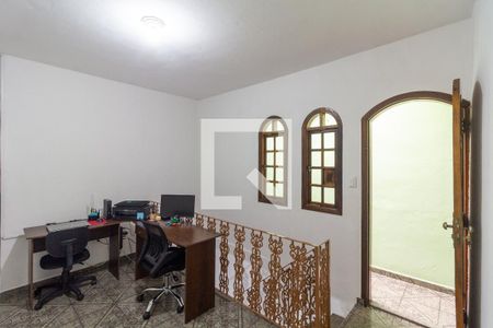 Hall Quartos de casa à venda com 2 quartos, 176m² em Vila Yolanda, Osasco