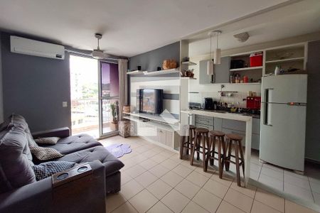 Sala de apartamento à venda com 2 quartos, 65m² em Barreto, Niterói