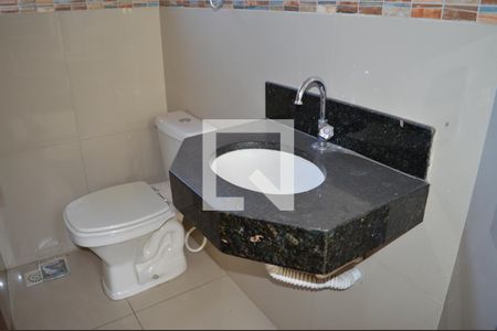 lavabo de casa de condomínio à venda com 3 quartos, 100m² em Tropical, Contagem