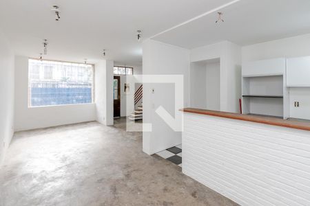 Sala de casa para alugar com 2 quartos, 210m² em Brooklin Paulista, São Paulo