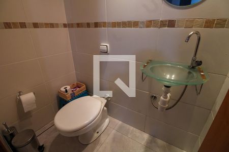 Lavabo de casa à venda com 2 quartos, 70m² em Jardim Mimar, São Paulo