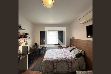 Suíte de casa à venda com 4 quartos, 150m² em Butantã, São Paulo