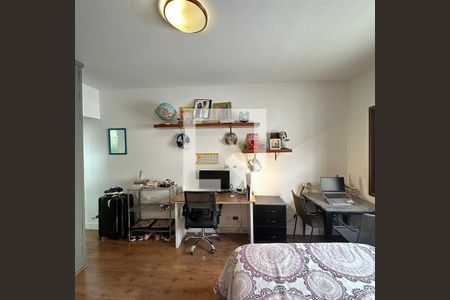 Suíte de casa à venda com 4 quartos, 150m² em Butantã, São Paulo