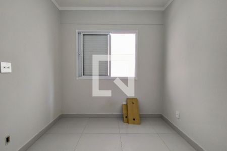 Quarto 1 de casa de condomínio para alugar com 2 quartos, 50m² em Guilhermina, Praia Grande