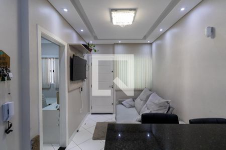 Sala e Cozinha Integrada  de apartamento à venda com 2 quartos, 35m² em Vila Granada, São Paulo