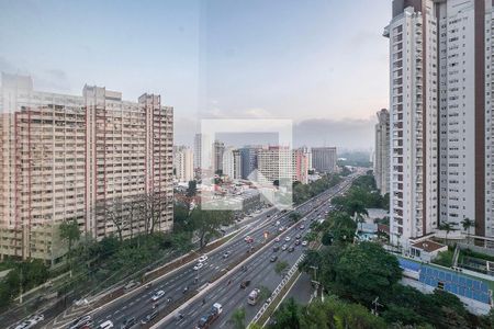 Varanda vista de apartamento à venda com 1 quarto, 57m² em Paraíso, São Paulo