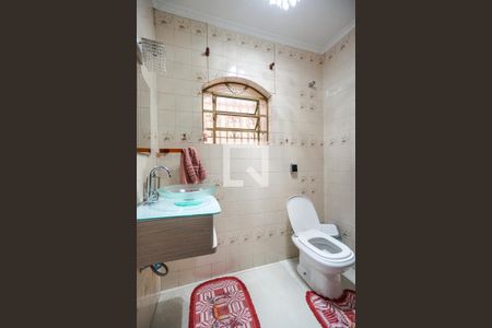 Lavabo de casa para alugar com 3 quartos, 226m² em Vila Santo Estevão, São Paulo