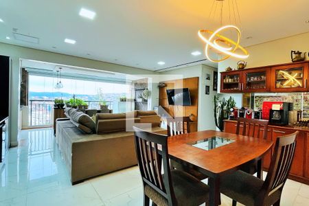 Sala de apartamento à venda com 3 quartos, 106m² em Jardim Flor da Montanha, Guarulhos