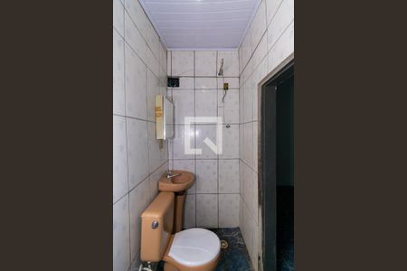 Banheiro de casa para alugar com 1 quarto, 70m² em Vila Rica, São Paulo