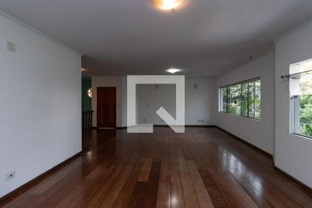 Sala de casa para alugar com 4 quartos, 350m² em Barro Branco (zona Norte), São Paulo