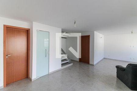 Sala de casa de condomínio à venda com 4 quartos, 193m² em Vargem Pequena, Rio de Janeiro