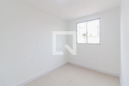 Quarto 2 de apartamento para alugar com 2 quartos, 68m² em Roçado, São José