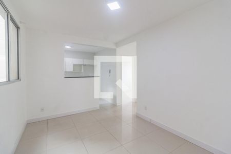 Sala de apartamento para alugar com 2 quartos, 68m² em Roçado, São José