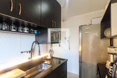 Cozinha de apartamento à venda com 2 quartos, 58m² em Vila Constancia, São Paulo