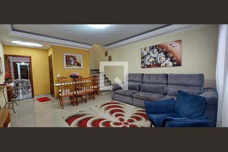 Sala de casa para alugar com 3 quartos, 193m² em Vila Curuçá, Santo André