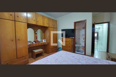 Quarto 1 suíte de casa para alugar com 3 quartos, 193m² em Vila Curuçá, Santo André