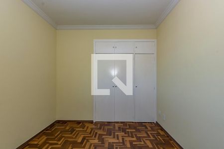 Quarto 1 de apartamento para alugar com 2 quartos, 90m² em Carlos Prates, Belo Horizonte