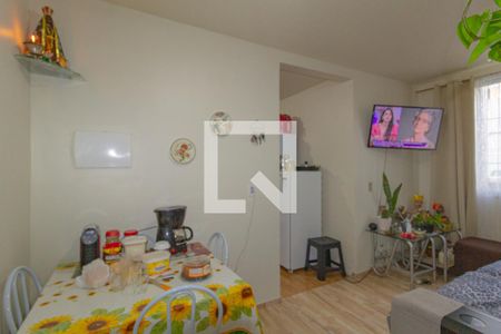 Sala de apartamento à venda com 2 quartos, 44m² em Guajuviras, Canoas