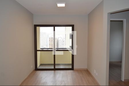 Sala de apartamento à venda com 2 quartos, 57m² em Cambuci, São Paulo