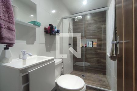 Banheiro  de apartamento à venda com 1 quarto, 37m² em Jacarepaguá, Rio de Janeiro