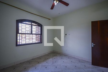 Quarto 1 de casa para alugar com 3 quartos, 200m² em Cidade Dutra, São Paulo